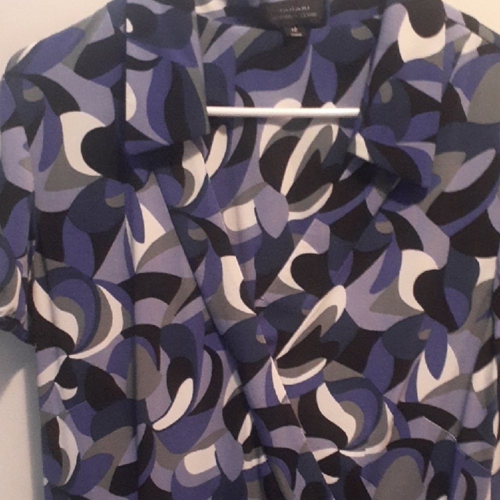 T Tahari Abstract Blue and Black Maxi Dress